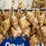 Tradisi Ketupat di Indonesia: Makna dan Sejarahnya Tradisi Ketupat di Indonesia: Makna dan Sejarahnya | Sumber gambar Sinarharapan.co