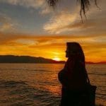 Mengapa Senja Selalu Membuat Kita Merenung? Mengapa Senja Selalu Membuat Kita Merenung? | Sumber gambar Tribunnews.com