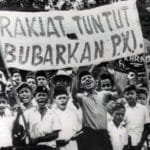 Kronologi G30S/PKI 1965, kisah lengkap fakta sejarah, versi resmi Orde Baru, dan kontroversi yang masih jadi perdebatan hingga kini.