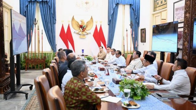 Presiden Prabowo Gelar Rapat Terbatas "KABINET MERAH PUTIH" Di Istana Presiden