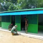 Satgas Koramil Batang Toru Percepat Pembangunan MCK Pengungsi di Aek Ngadol Satgas Koramil Batang Toru Percepat Pembangunan MCK Pengungsi di Aek Ngadol