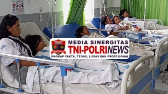 Ngeri ! Ratusan  Siswi SMK HKBP Sidikalang Keracunan Makanan Bergizi Gratis