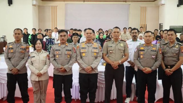 Dit Binmas Polda Kalteng Bersama Sat Binmas Polres Lamandau Edukasi Warga Cegah Karhutla.