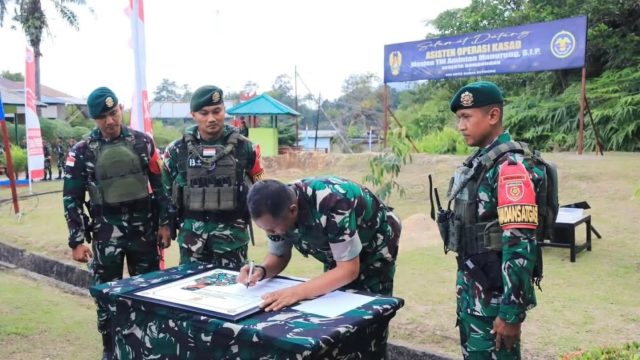 Tinjau Langsung Kinerja Satgas, Asops Kasad Apresiasi Prestasi Yonarhanud 1 Kostrad di Perbatasan.