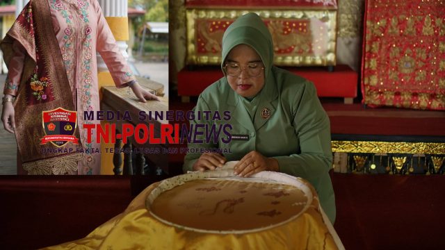 MENGANGKAT SULAM PENITI PARIAMAN BERNILAI EKONOMI
