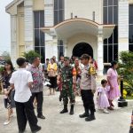 Babinsa dan Bhabinkamtibmas Bersinergi Amankan Perayaan Paskah di Pematangsiantar Babinsa dan Bhabinkamtibmas Bersinergi Amankan Perayaan Paskah di Pematangsiantar