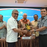 Perkuat RUU HPI, Maruli Siahaan Tekankan Perlindungan Hak WNI dan Kedaulatan Hukum di Batam. Perkuat RUU HPI, Maruli Siahaan Tekankan Perlindungan Hak WNI dan Kedaulatan Hukum di Batam.