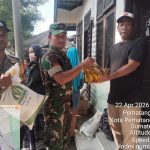 Babinsa Siantar Selatan Kawal Bantuan Pangan, Warga Rasakan Manfaatnya Babinsa Siantar Selatan Kawal Bantuan Pangan, Warga Rasakan Manfaatnya