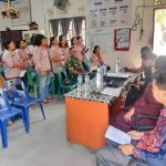 Babinsa Bersama Perangkat Kecamatan Melaksanakan Ibadah Bulanan, Perkuat Iman dan Kebersamaan .