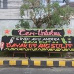 Viral ! Nama Cindi Ayu Andira Dipajang di Papan Bunga: "Gaya Elit Bayar Utang Sulit". Viral ! Nama Cindi Ayu Andira Dipajang di Papan Bunga: "Gaya Elit Bayar Utang Sulit".