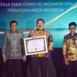 Menko Polkam Tegaskan Kejaksaan sebagai Tulang Punggung Penegakan Hukum Indonesia. Menko Polkam Tegaskan Kejaksaan sebagai Tulang Punggung Penegakan Hukum Indonesia.