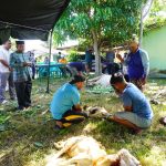 Dandim 0308/Padang Pariaman Tinjau Pemotongan Hewan Qurban di Asrama Kodim. Dandim 0308/Padang Pariaman Tinjau Pemotongan Hewan Qurban di Asrama Kodim.