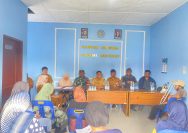 Babinsa Tanah Jawa Dampingi Penyaluran BLT Dana Desa, Warga Bahkisat Terima Bantuan dengan Tertib dan Penuh Harap.