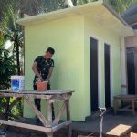 Satgas TMMD Ke 128 Tahun 2026 Bersama Masyarakat Nagari Batu Gadang Gotong Royong Bersama Membangun MCK Pasantren Nurul Ilmi Memasuki Tahap Pengecatan Satgas TMMD Ke 128 Tahun 2026 Bersama Masyarakat Nagari Batu Gadang Gotong Royong Bersama Membangun MCK Pasantren Nurul Ilmi Memasuki Tahap Pengecatan