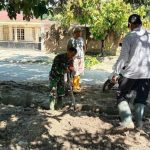 Semangat Kebersamaan, Babinsa Koramil 05/Serbelawan Gotong Royong Bersama Warga Bersihkan Parit di Bandar Selamat. Semangat Kebersamaan, Babinsa Koramil 05/Serbelawan Gotong Royong Bersama Warga Bersihkan Parit di Bandar Selamat.