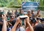 Pangdam I/BB Tinjau Pembangunan Jembatan Perintis Sungai Hou di Nias.