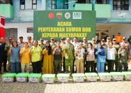 Kasum TNI Tinjau Rehabilitasi Pascabencana dan Serahkan Bantuan Air Bersih di Tapanuli