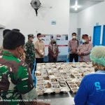 Pastikan Program MBG Berjalan Optimal, Danramil 20/Raya Kahean dan Camat Sidak Dapur MBG Sindar Raya.