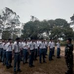 Bangun Karakter Generasi Muda, Babinsa Berikan Wasbang dan Pelatihan PBB di SMK Negeri 1 Raya. Bangun Karakter Generasi Muda, Babinsa Berikan Wasbang dan Pelatihan PBB di SMK Negeri 1 Raya.