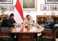 Presiden Prabowo Terima Laporan Program Bedah Rumah dan Rumah Subsidi.