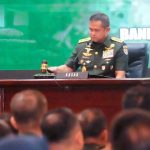 Pangkostrad Hadiri Penutupan Dikreg LXVII Seskoad. Pangkostrad Hadiri Penutupan Dikreg LXVII Seskoad.