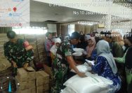 Babinsa 01/Pariaman Melaksanakan Pendampingan Penyaluran Bantuan Pangan Pemerintah.
