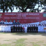 Kasdim 0207/Simalungun Hadiri Upacara Hari Lahir Pancasila 2026, Teguhkan Semangat Persatuan dan Gotong Royong di Kota Pematangsiantar. Kasdim 0207/Simalungun Hadiri Upacara Hari Lahir Pancasila 2026, Teguhkan Semangat Persatuan dan Gotong Royong di Kota Pematangsiantar.