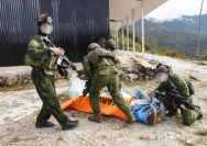 Koops TNI Habema berhasil Evakuasi Jenazah Pilot PT AMA Air, Gelar Operasi Khusus Perebutan Cepat dan SAR Taktis.