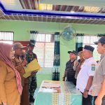 Pelantikan Sekdes Nagori Karang Sari Berlangsung Khidmat, Babinsa Tegaskan Komitmen Dukung Pelayanan Masyarakat.