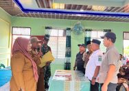 Pelantikan Sekdes Nagori Karang Sari Berlangsung Khidmat, Babinsa Tegaskan Komitmen Dukung Pelayanan Masyarakat.
