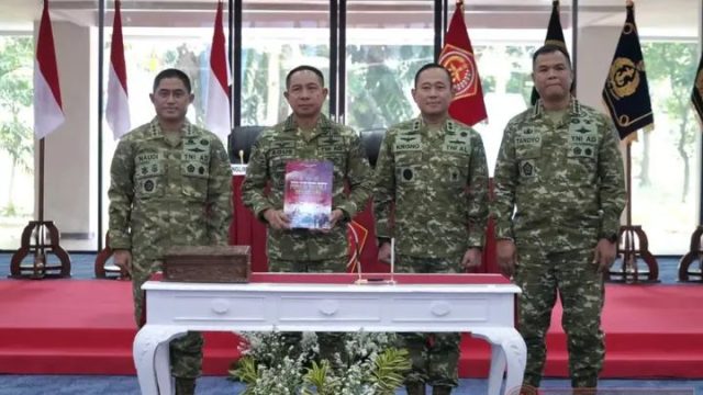 Panglima TNI Pimpin Pengesahan Doktrin "Perisai Trisula Nusantara", Tegaskan Adaptasi TNI Hadapi Perang Modern.