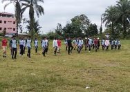 Tanamkan Disiplin dan Jiwa Nasionalisme, Babinsa Kodim 0207/Simalungun Gembleng Paskibra SMP Negeri 1 Tigadolok.