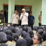 Menko Polkam Motivasi Siswa Dikmaba TNI dan Calon Manajer KDKMP di Rindam I/Bukit Barisan.