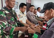 Wujud Kepedulian TNI kepada Masyarakat, Babinsa Koramil 15/Dolok Pardamean Kawal Penyaluran BLT Dana Desa.