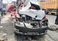 Kecelakaan Beruntun Gegerkan Jalur Medan–Berastagi, Kapolsek Pancur Batu Pimpin Penanganan di Lokasi