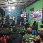 Kodim 0207/Simalungun Nobar Bersama Warga, Dukung UMKM Lokal dan Pererat Kebersamaan Lewat Sepak Bola.