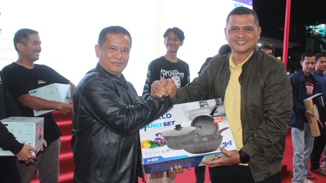 Forkopimda Siantar-Simalungun Nobar Bola Gembira, Bersama Ribuan Masyarakat