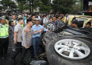 Tabrakan Beruntun di Sibolangit, Polisi Bergerak Cepat Evakuasi Korban dan Pulihkan Arus Lalu Lintas.
