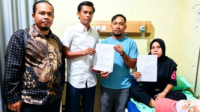 Posting Buah Naga Berulat, Berujung Teror  18 Jam dan Serangan di Sekolah — Hampir  Dua Bulan Berlalu, Guru Madrasah Ini Masih  Menunggu Gelar Perkara yang Tak Kunjung  Dipanggil