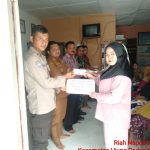 Babinsa dan Bhabinkamtibmas Kawal Penyaluran BLT Dana Desa di Simalungun, Pastikan Bantuan Tepat Sasaran. Babinsa dan Bhabinkamtibmas Kawal Penyaluran BLT Dana Desa di Simalungun, Pastikan Bantuan Tepat Sasaran.