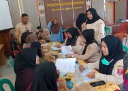 KEPALA UPTD PUSKESMAS GEDUNG SURIAN PIMPIN LANGSUNG KEGIATAN POSYANDU DI PEKON GEDUNG SURIAN.