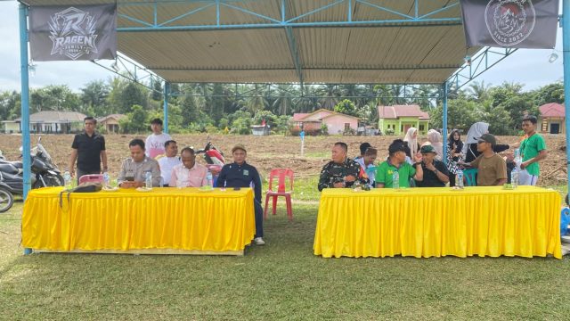 Semarak HUT Ke-81 RI, Babinsa Serbelawan Hadiri Dolok Maraja Cup III, Dorong Sportivitas Generasi Muda.