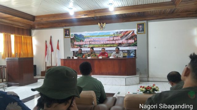 Cegah Karhutla di Kawasan Aeknauli, Babinsa dan Pemangku Kepentingan Perkuat Edukasi Warga.