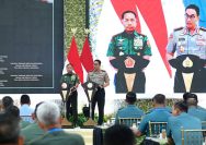 PEJABAT UTAMA BNN RI IKUTI ARAHAN PRESIDEN PRABOWO DI ISTANA NEGARA.