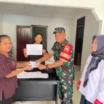 Perkuat Kepedulian Sosial, Babinsa Koramil 10/Tanah Jawa Dampingi Penyaluran BLT Dana Desa kepada 60 KPM di Nagori Bah Jambi. Perkuat Kepedulian Sosial, Babinsa Koramil 10/Tanah Jawa Dampingi Penyaluran BLT Dana Desa kepada 60 KPM di Nagori Bah Jambi.