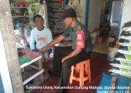 Demi Produktivitas Pertanian, Babinsa Koramil 08/Bangun Cek Ketersediaan Pupuk Subsidi.